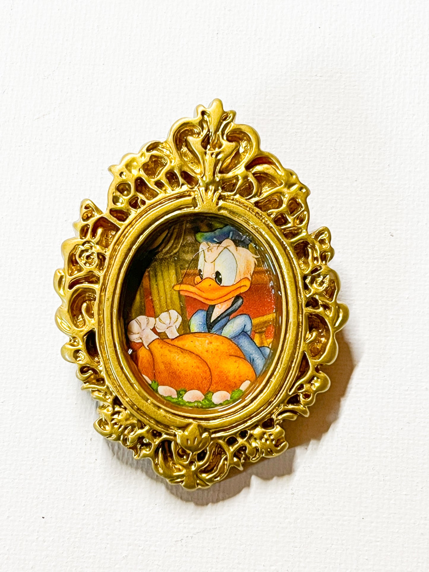 Upcycled Book Oval Vintage-Inspired Portrait Frame Brooch