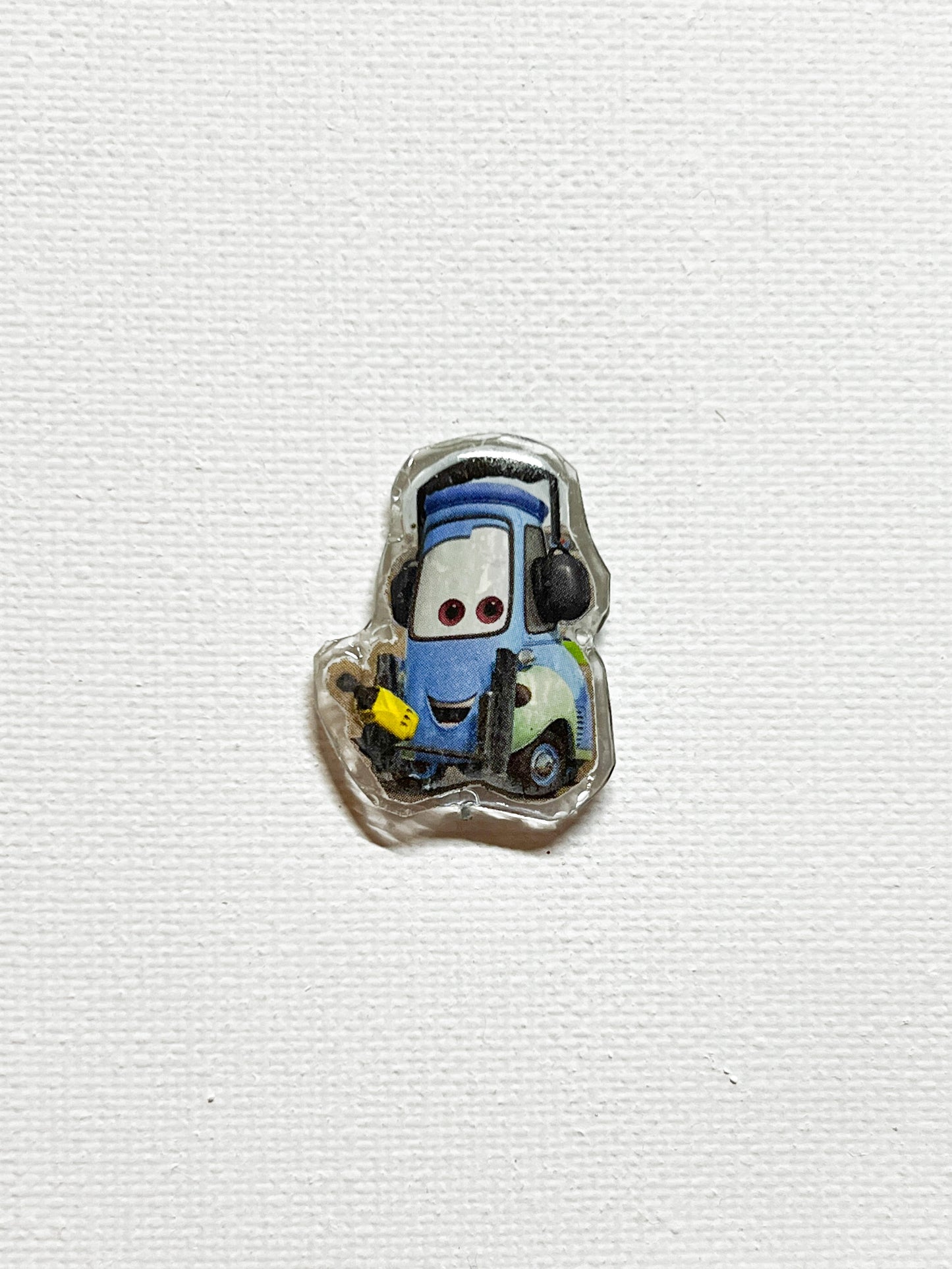 Pin Canard Upcyclé Fait Main – Pin de Livre d'Histoires Recyclé – Pin d'Art en Pages de Livre – Résine en Petite Série